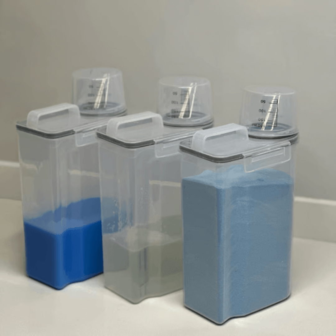Pote Hermético Porta Mantimento com Copo Medidor de Plástico 2,5L