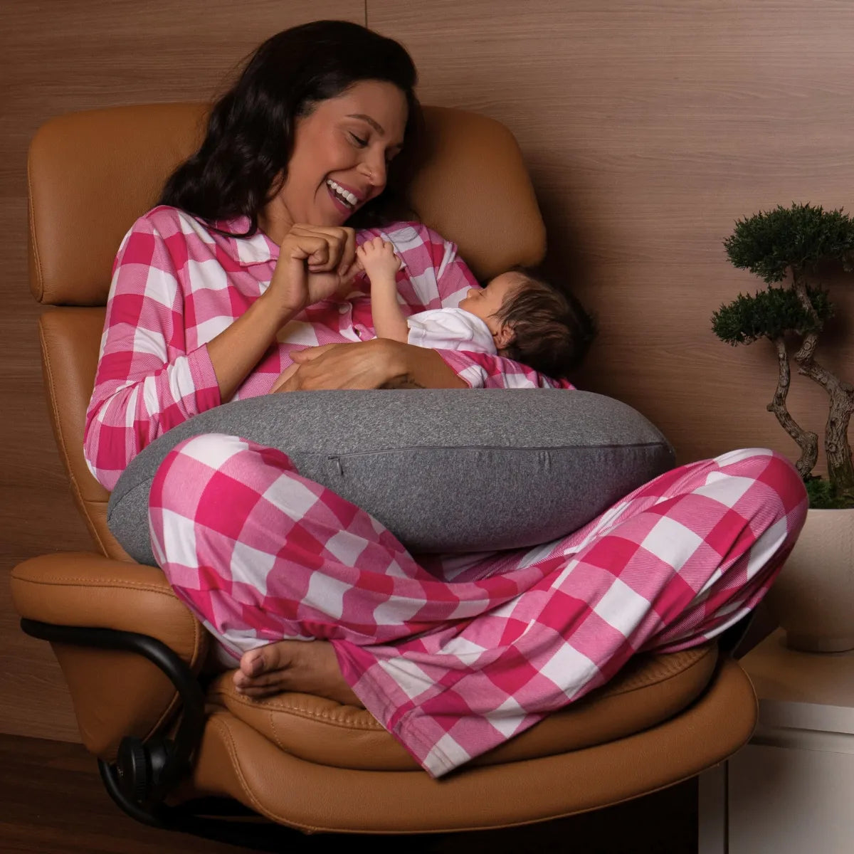 Almofada de Amamentação Cappi: Conforto Para Você e o Bebê