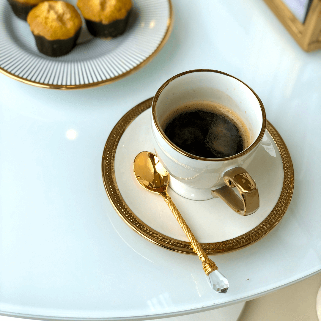 Jogo De Xícaras Para Café DouradaCom Pires Porcelana Alça Ouro Paddy 90ml - 6 Peças