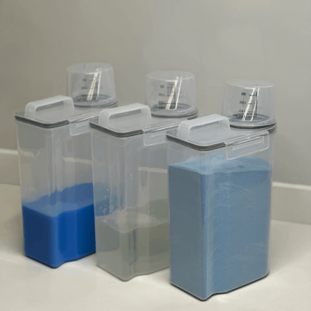 Pote Hermético Porta Mantimento com Copo Medidor de Plástico 2,5L