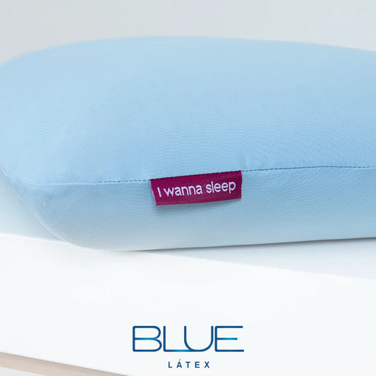 Travesseiro Cappi Blue Látex: Frescor Azul e Suporte Ideal