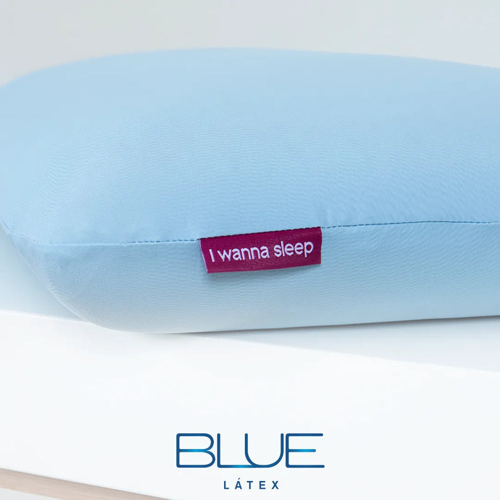 Travesseiro Cappi Blue Látex: Frescor Azul e Suporte Ideal